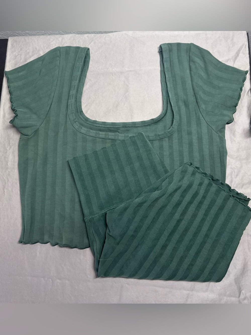 Offline by Aerie Green Ribbed Scoop Neck Top and Bike Shorts Lounge Set - Medium